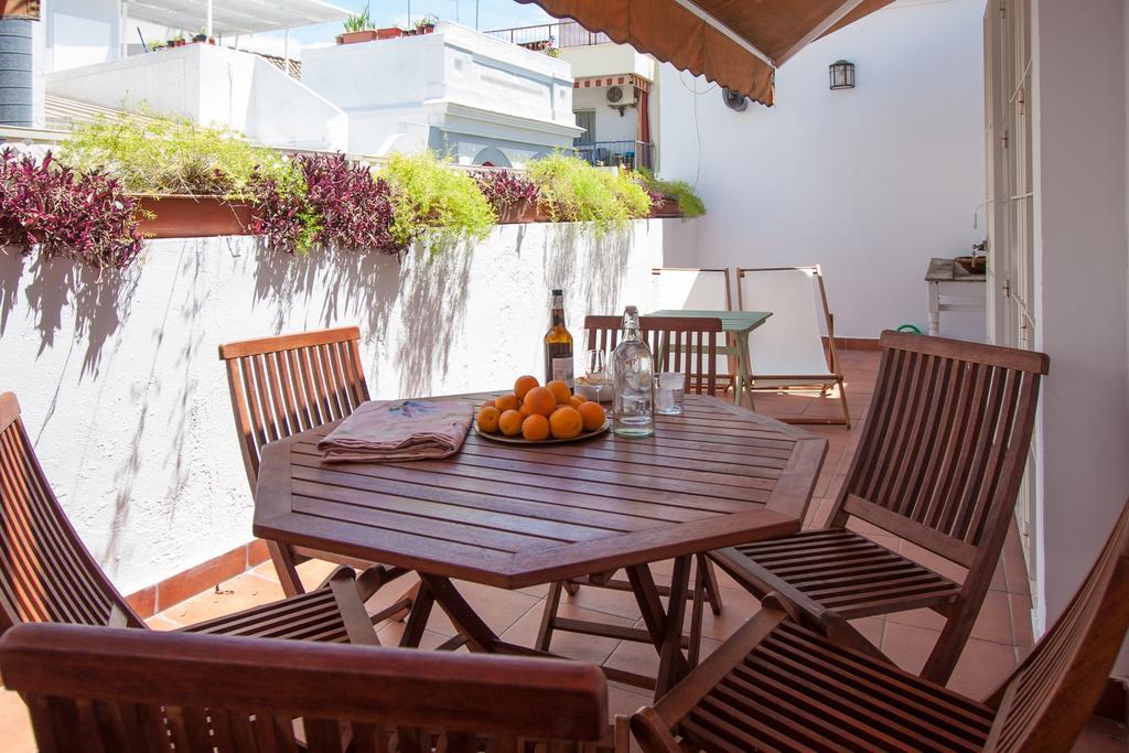 Champion Duplex Terrace And Garage Old Town 6 Pax Apartment Seville Exterior photo