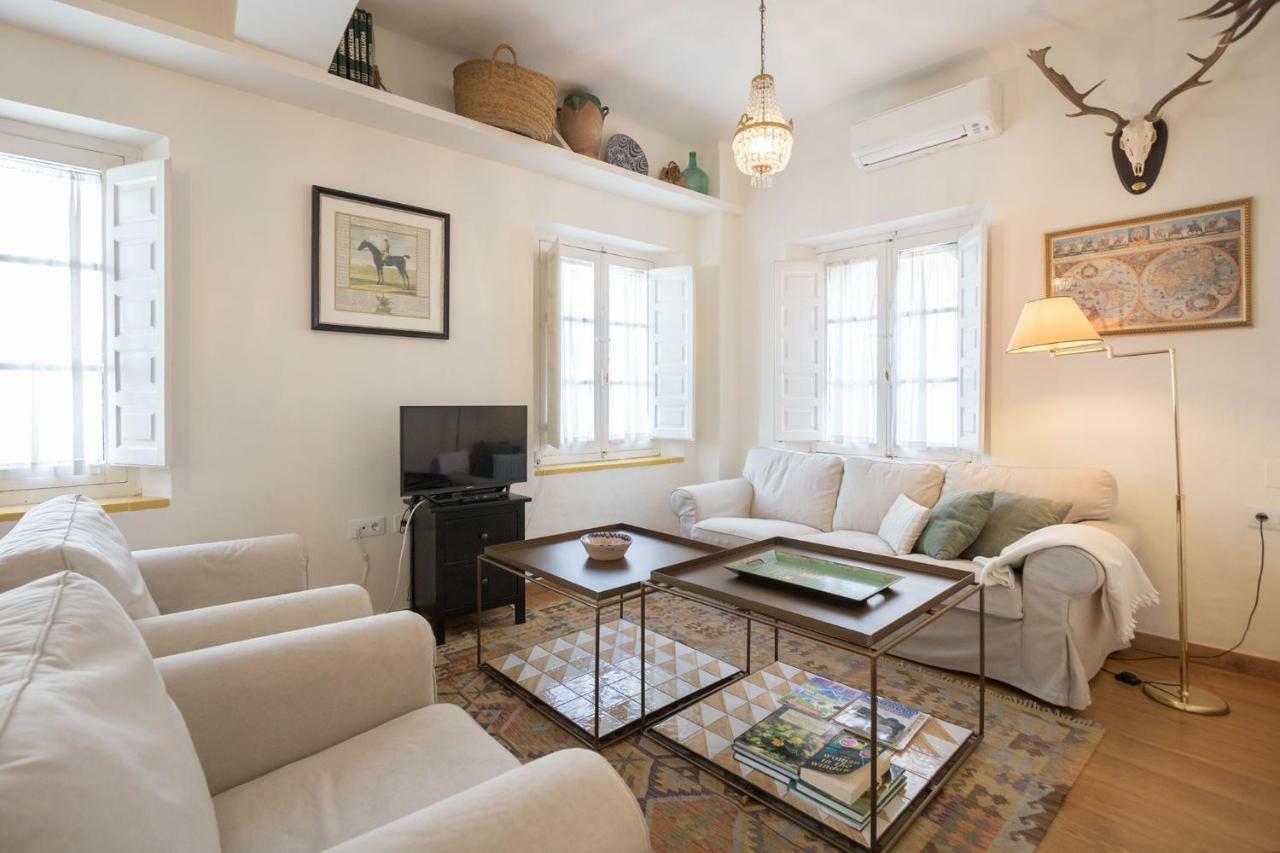 Champion Duplex Terrace And Garage Old Town 6 Pax Apartment Seville Exterior photo